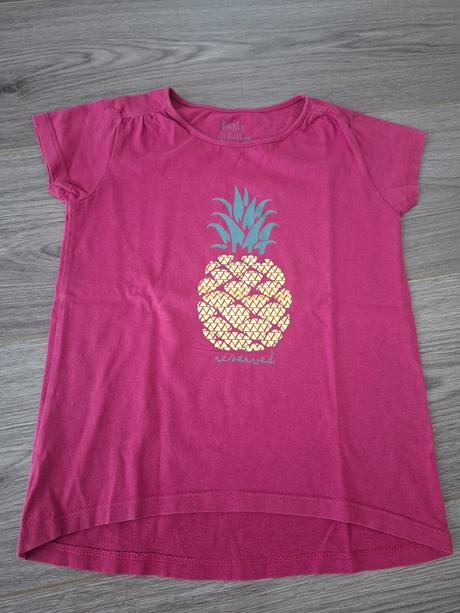 Tricko reserved, reserved,116