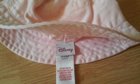Klobúčik, disney,86