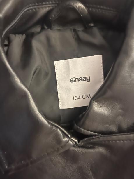 Koženka, sinsay,134