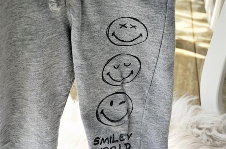 Tepláky so smajlíkmi-116, 116