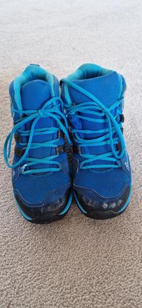 Turisticke topanky, adidas,31