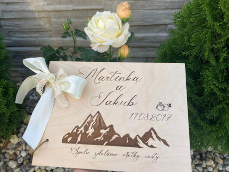 Drevený fotoalbum svadobný - hory, 