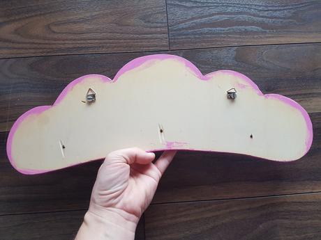 Drevene malovane vešiačiky minnie ruzova/fialova,