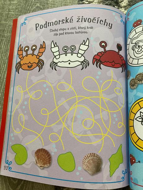 Pirátsky lodný denník so samolepkami,