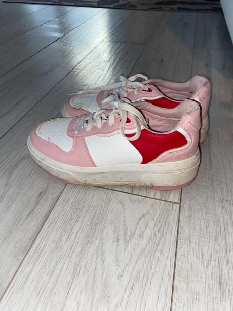 Tenisky na platforme, 37