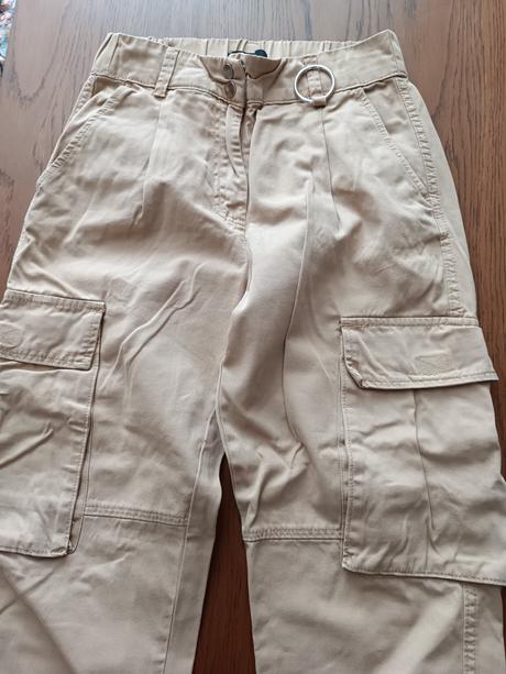 Nohavice kapsáče, bershka,36