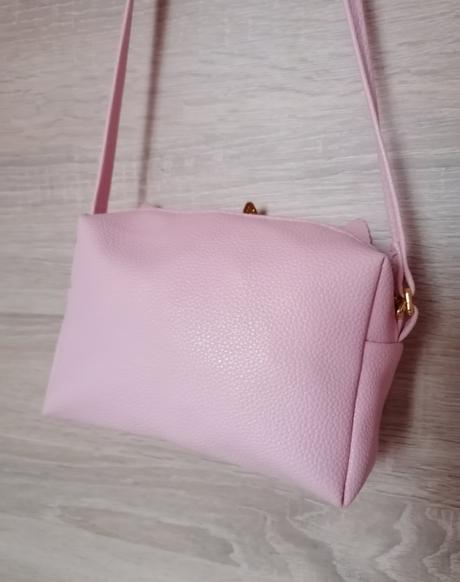 Interaktívna kabelka unicorn, 