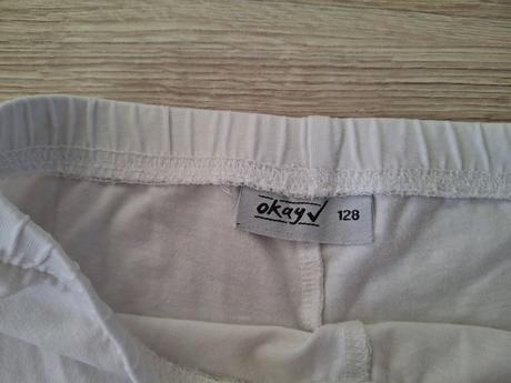 Biele kratasy, okay,128