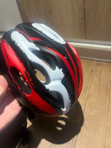 Prilba cyklisticka, m