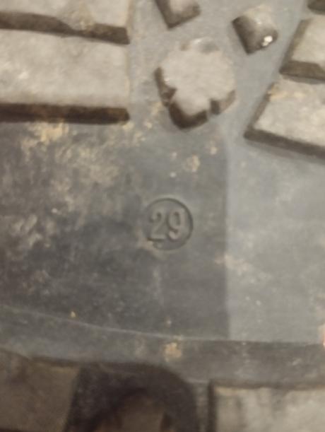 Dievčenské topánky, 29