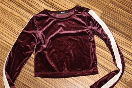 Zamatový crop top bik bok v. m, m
