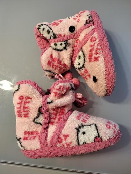 Teplé papuče hello kitty, 27