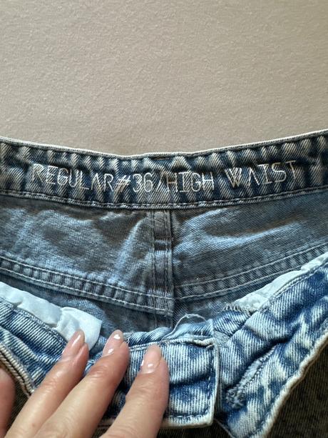 Riflové kraťasy, 36