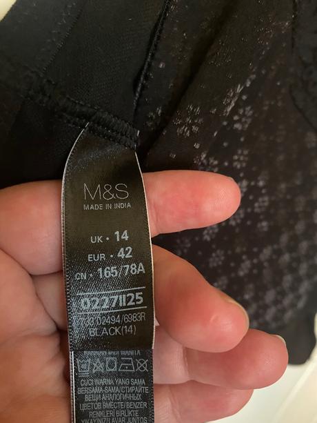 Sťahovacie nohavicky nové vel 42, marks & spencer,<50