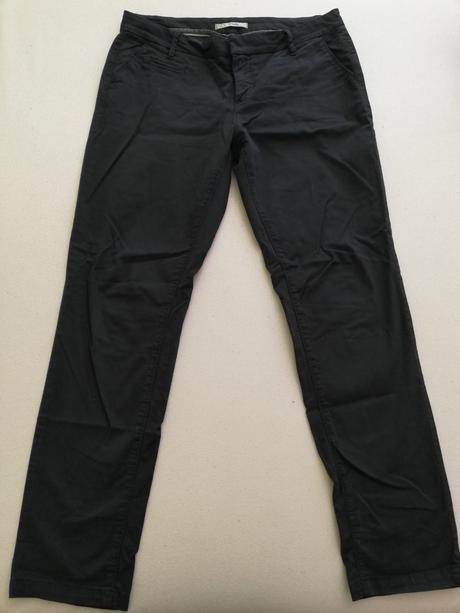 Tmavé elegantné nohavice, 34