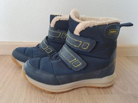 Snehule bez známok nosenia, 35