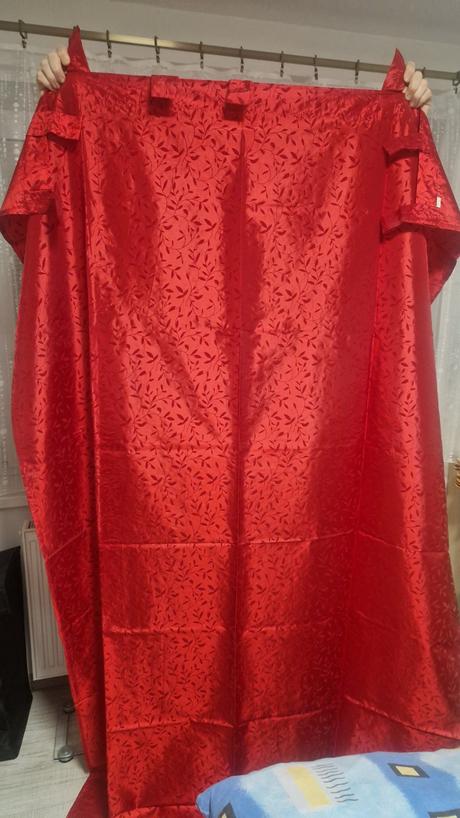 Zaves s uskami dlhy,