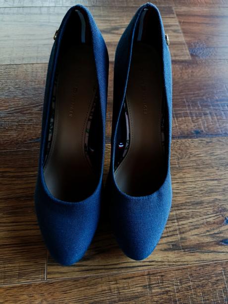 Lodicky, tommy hilfiger,38