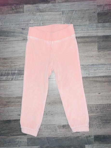 Dievčenské tepláky, c&a,92