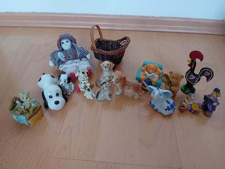 Keramické figúrky, ozdobné škatuľky, šperkovnice, 