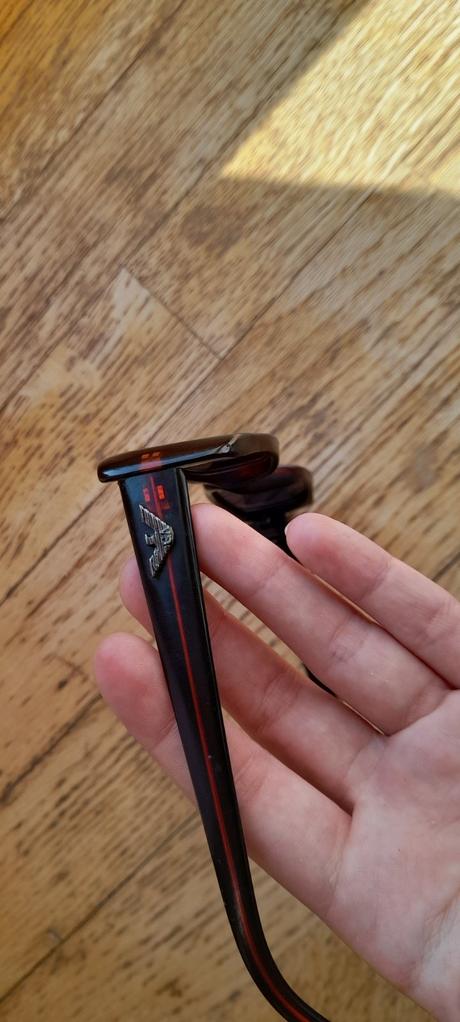 Armani ram na okuliare, armani