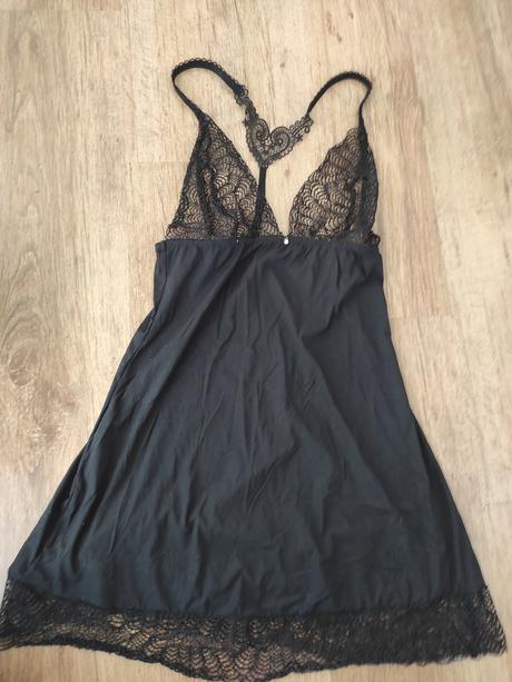 Nočná košeľa, obsessive,l