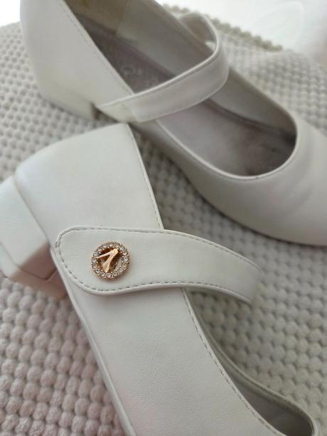 Dievčenské slávnostné topánočky, 34