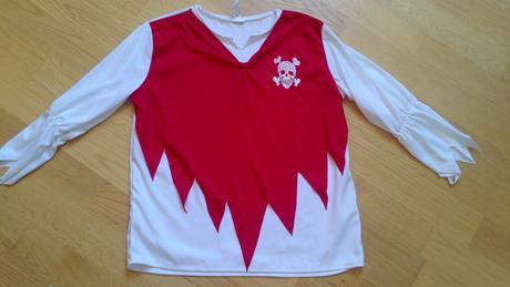 Oblecenie na karneval, 128