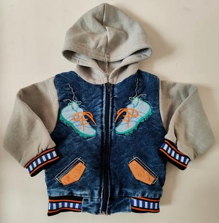 Hrubá zateplená mikina, 86