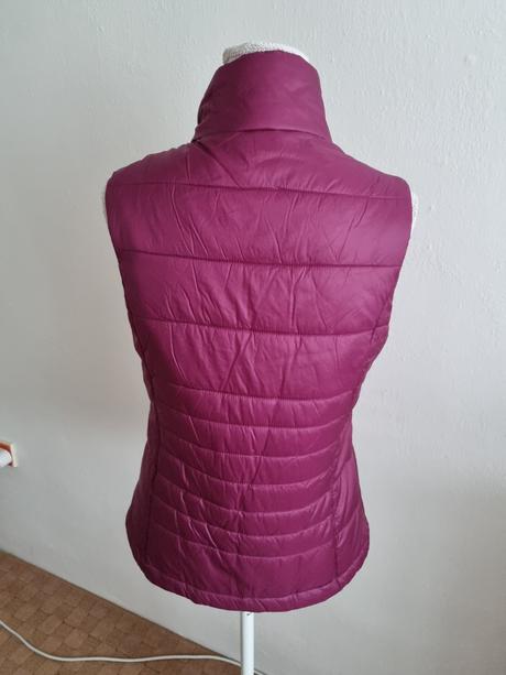 Bordová prešívaná vesta 36-38 crane, s