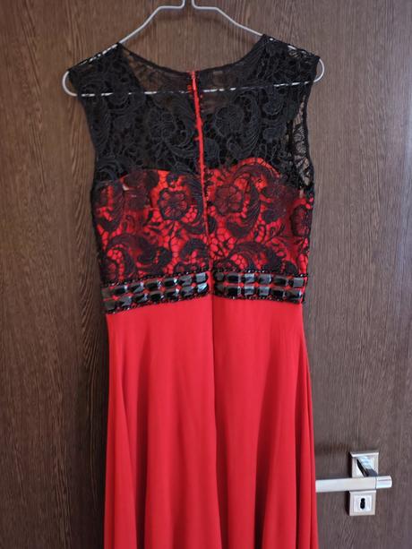 Spoločenské šaty, 40