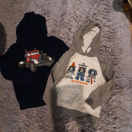 2 ks mikiny 110, 104–116