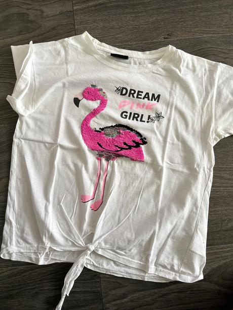 Paradne tricko s uzlom, 158