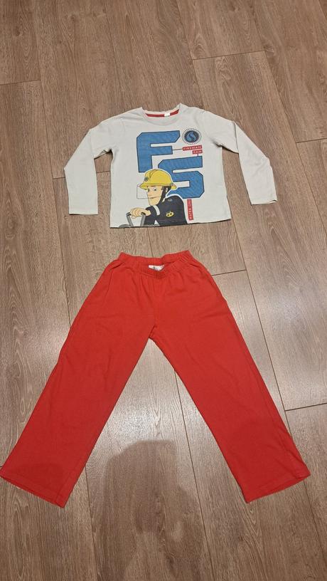 Pyžamo požiarnik sam, 122