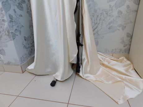 Velmi pekne spolocenske saty, 38