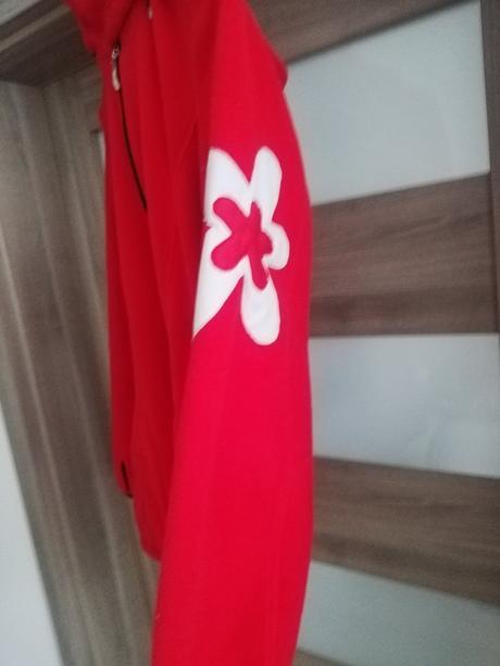Nosiaca mikina, s