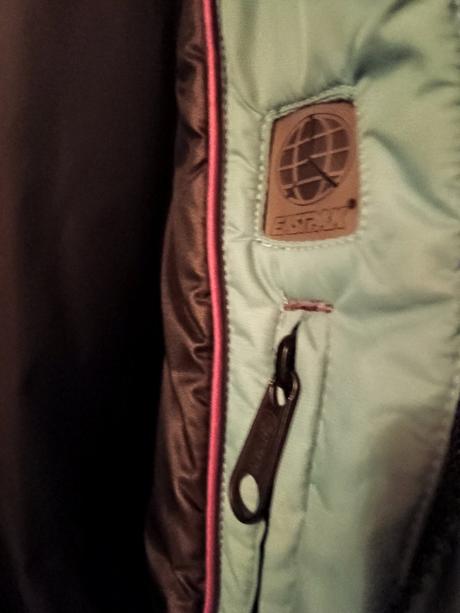 Bunda eastpack s odopínateľnými rukávmi, s
