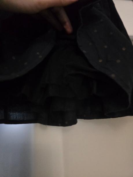 Bodkovaná sukňa, topolino,122