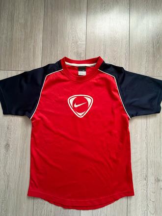 Predam tričko nike, nike,146