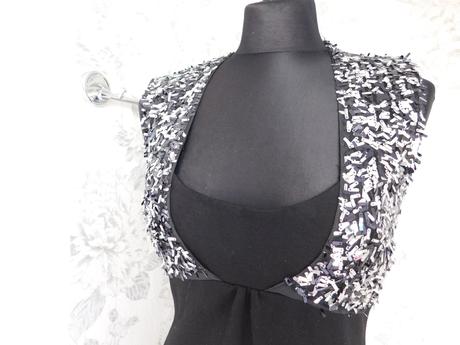 Luxusne pekne saty, 38