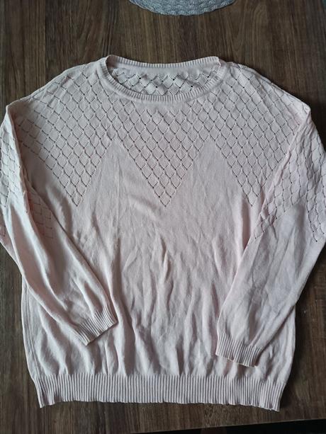 Pudrovy pulóver, xl