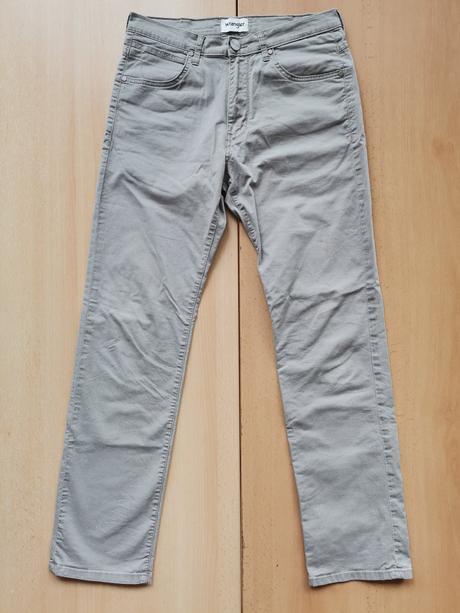Pružné nohavice veľ.32/32, wrangler,32