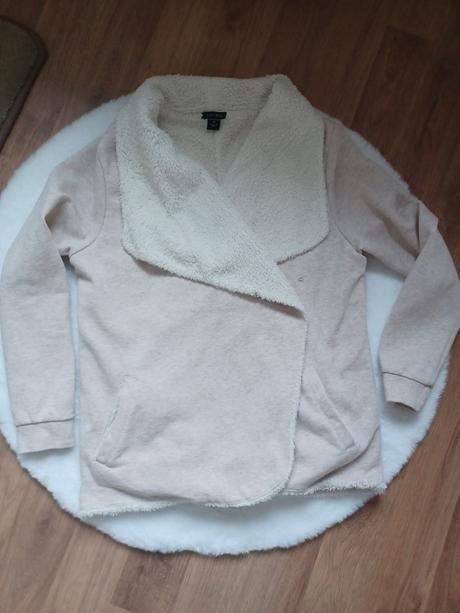 Cardigan, amisu,m