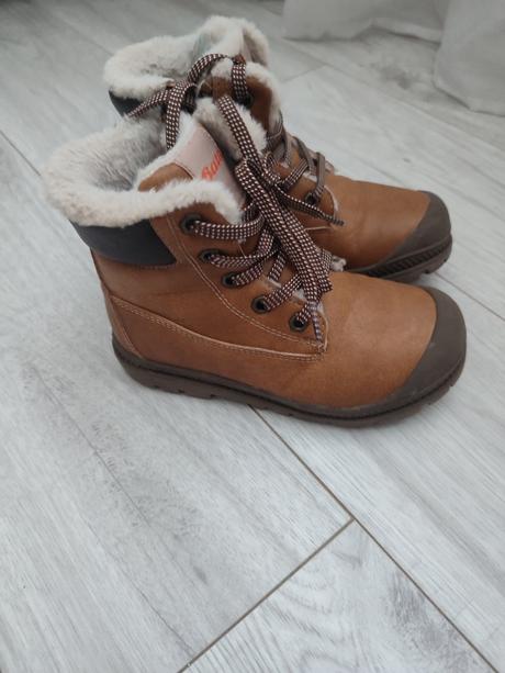 Chlapčenské čižmy, baťa,28