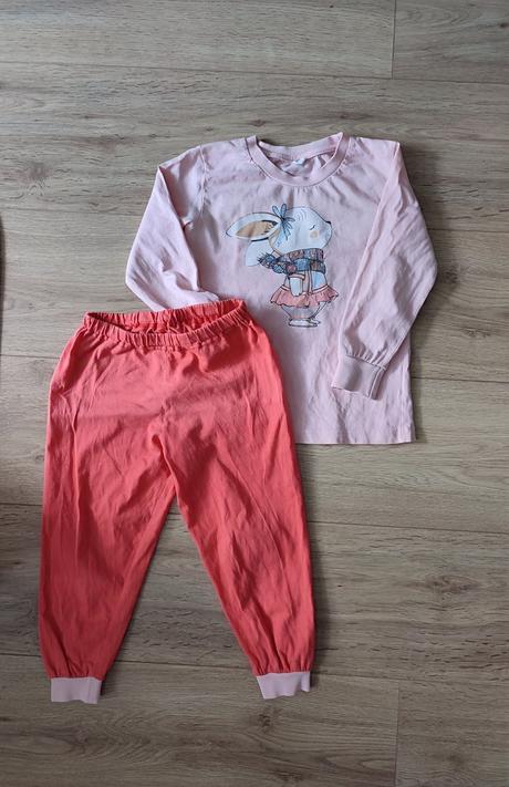 Pyžamo slovenka, slovenka,98