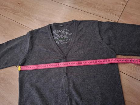 Sveter, 140