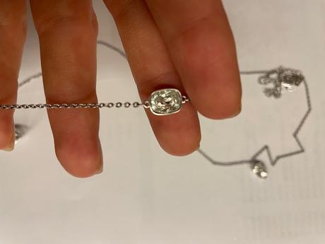 Swarovski -nahrdelnik, swarovski