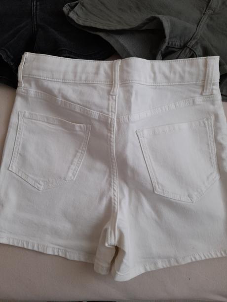 Kraťasy, h&m,146