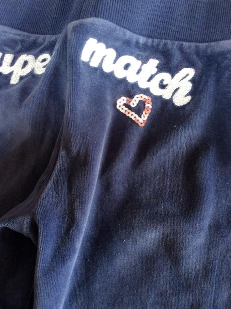 Velúrové teplaciky, 104