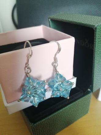 Visiace náušnice so swarovski kryštálmi, swarovski